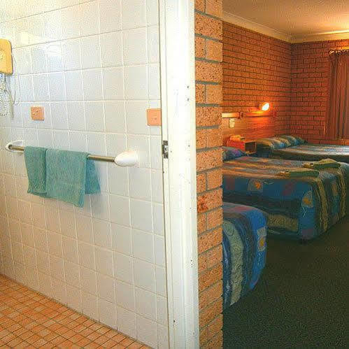 Aaron Inn Motel Narrabri Εξωτερικό φωτογραφία
